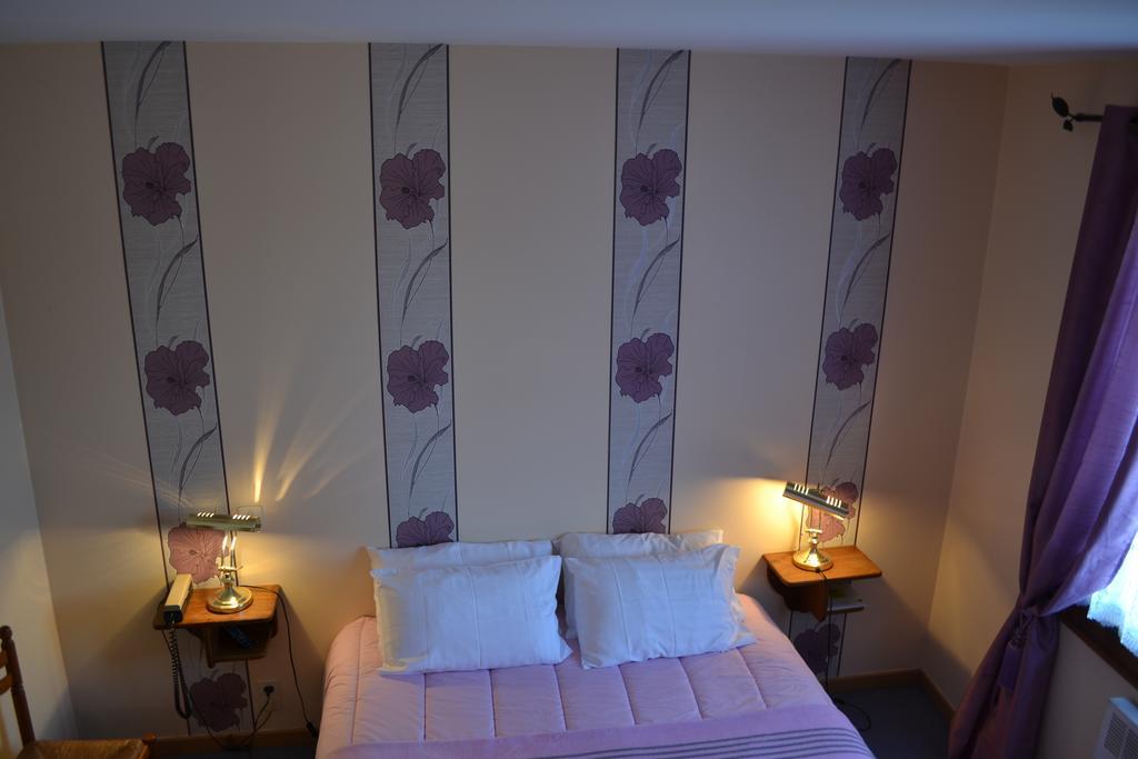 Hotel Restaurant La Braisiere Saint-Romain  Phòng bức ảnh