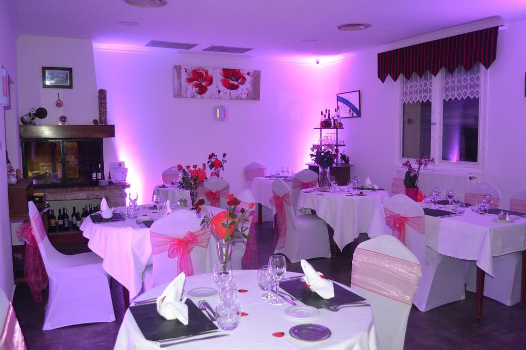 Hotel Restaurant La Braisiere Saint-Romain  Ngoại thất bức ảnh